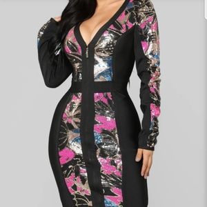 Juicy fruit bandage dress